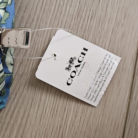 NWT Coach 67122 Boxy Cosmetic Case In Sleeping Rose Print, Small 6.5x3.75" - Picture 9 of 15